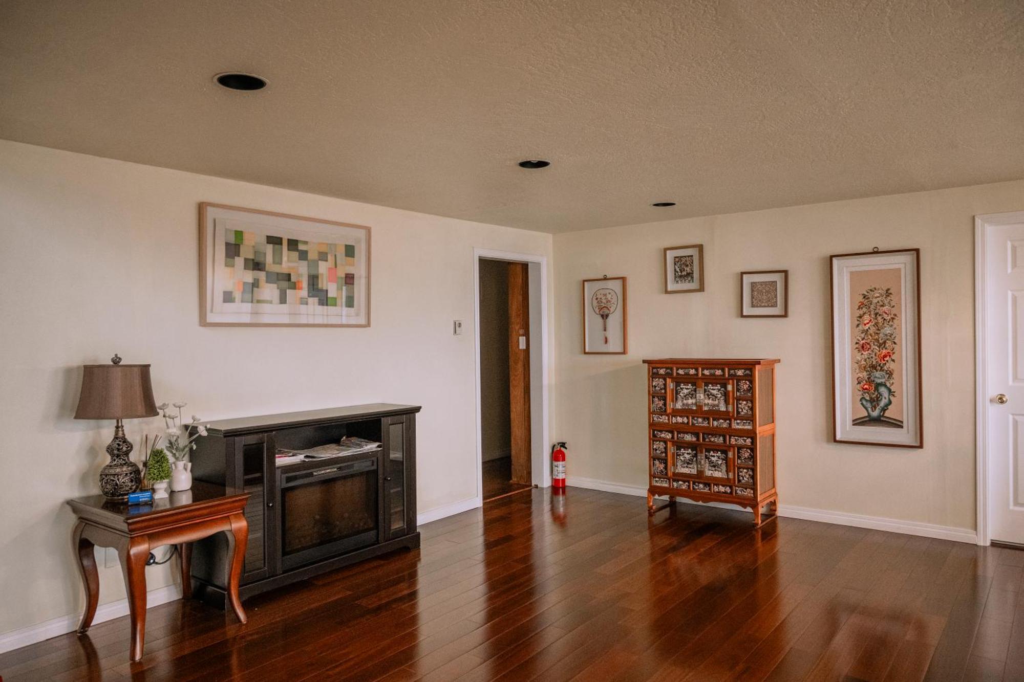 Hov House -hospitality Ocean View Victoria-